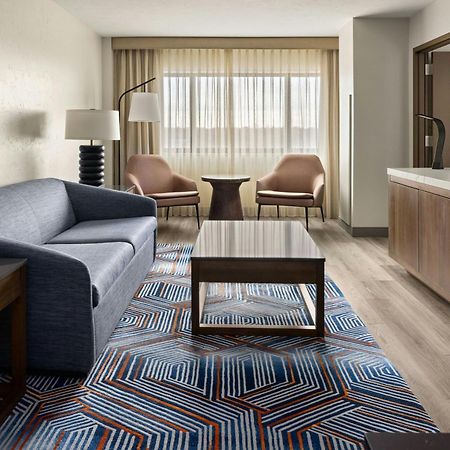 Oshkosh Marriott Waterfront Hotel & Convention Center Extérieur photo
