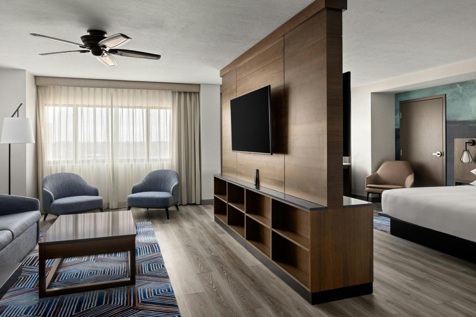 Oshkosh Marriott Waterfront Hotel & Convention Center Extérieur photo